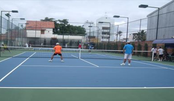 Học đánh Tennis ở quận 9